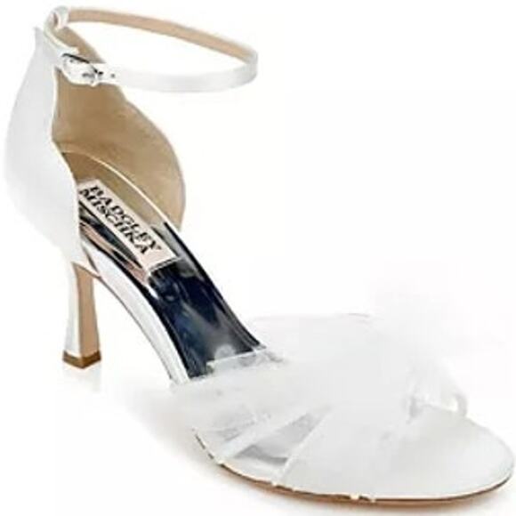 Badgley Mischka Terris Satin Heels Bridal Tuelle Scalloped Bow Tie Spool Ivory 8 - Picture 1 of 6